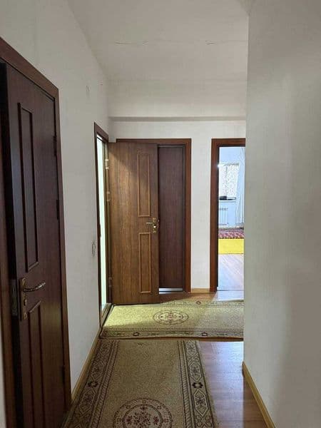 Bezmakler Sergeli metro bekatiga 5 minutlik yo'l 2xonali kva