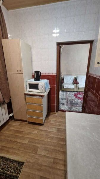 Сдам СВОЮ 2-х комнатную квартиру на Чиланзаре-3, 1 этаж, пол