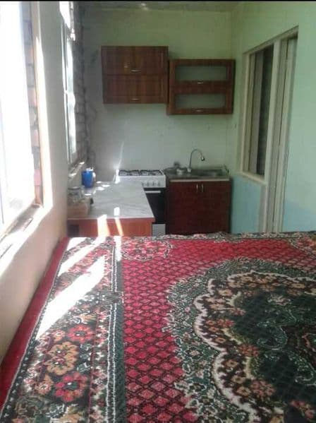 5-этажлик 3-этаж 2-хоналик уй ижарага берилади. Манзил М. Ул — фото 2