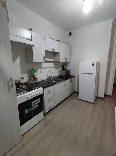 Yashnabot tumani Mahtumquli 97 da 1 xonali xamma sharoiti bo