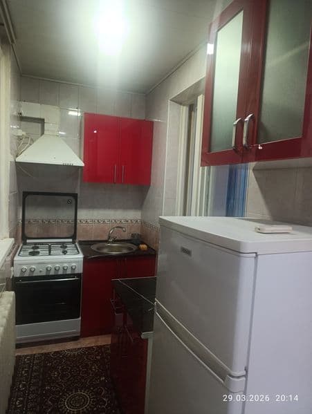 Срочно сдается своя квартира 2-х комнатная на втором этаже с