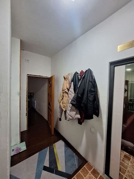 Аренда 1-2/1/4.  40м²<br />
Улучшенная планировка <br />
Бал — фото 5