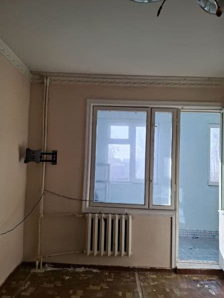 Aviasozlar 2 kvartalda 1 xona 2 xona qilingan uyni ijaraga b