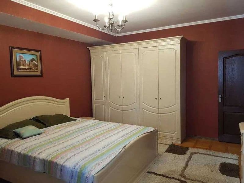 Район: Мирзо Улугбекский <br />
Адрес: Golden House, Parkent