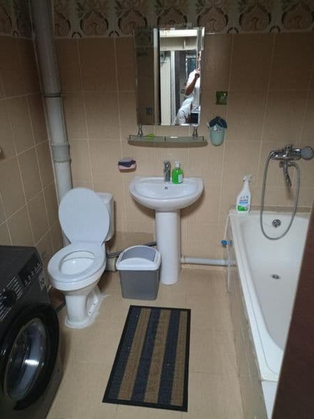 Kimga:Faqat 3ta  talaba qizlarga<br />
Oila bilan turiladi,u — фото 5