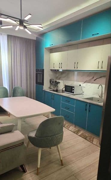 Сдаëтся в аренду отличная двух комнатная квартира в жилом ко