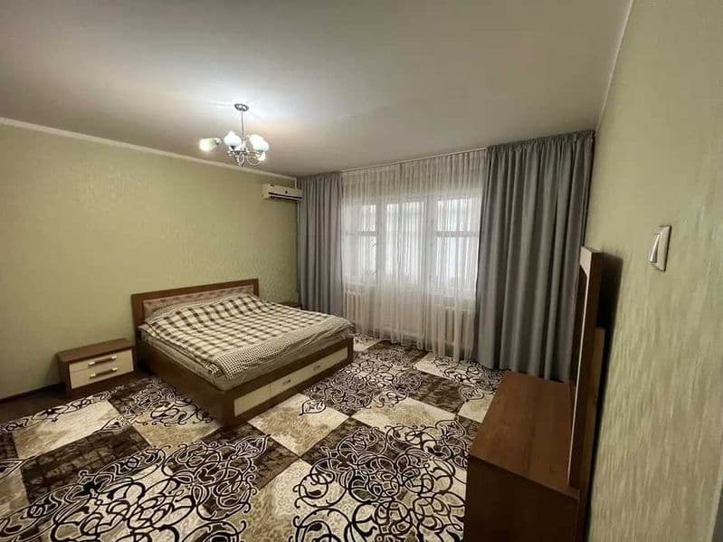 Сдаётся КЛАССНАЯ квартира<br />
<br />
• Район: Яшнабадский<