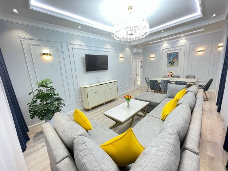 Сдаётся квартира в Шайхантахурском  районе. <br />
<br />
Ад