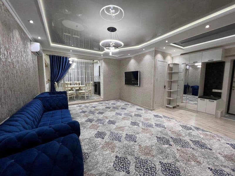 Сдаётся квартира Ц-6 после ремонта<br />
Ориентир - кинотеат