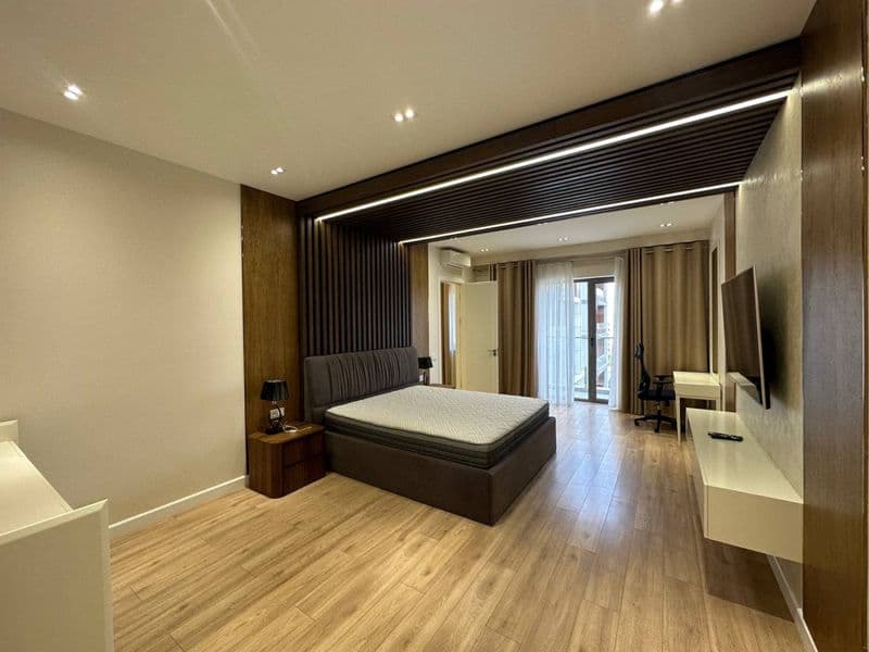 Шайхантахурский район<br />
<br />
Ташкент Сити<br />
Гарден