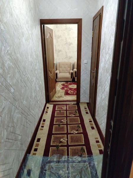 Сдаётся светлая квартира: 2 комнаты, кухня, санузел, есть кл — фото 3