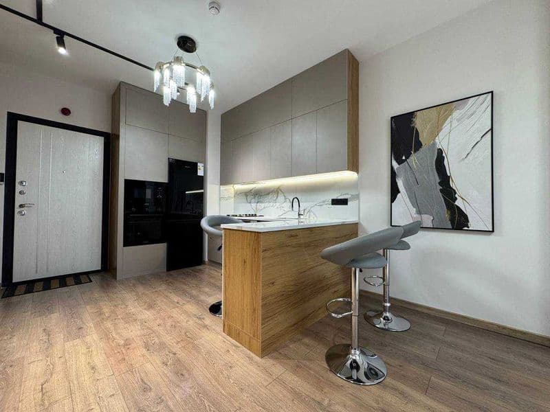 Жилой комплекс: London<br />
Комнат: 3<br />
Этаж: 4<br />
П — фото 4