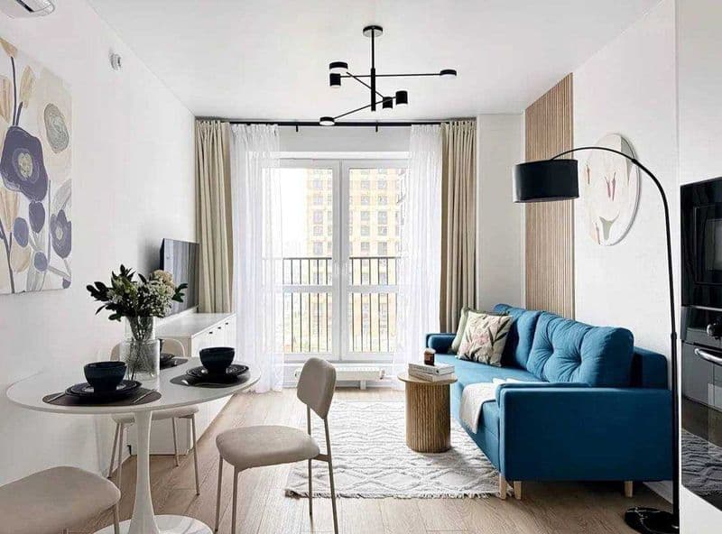 2 комнатную квартиру на 5 этаже,<br />
В квартире есть все н