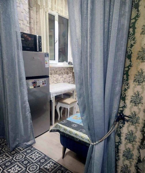 Квартира чистая, укомплектована, двор тихий, сдаётся порядоч — фото 3