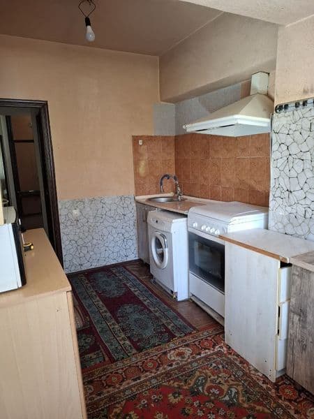 Сдается 2 комнатная квартира в центре города, в Яккасарайско