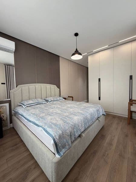 Элитный апартамент<br />
Район: Мирабад<br />
3/7/16<br />
Т