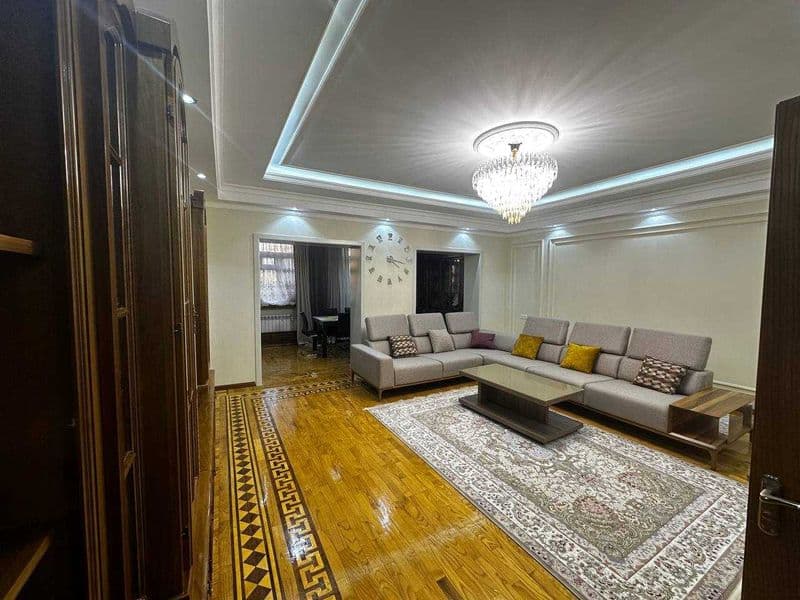 Сдается в центре города своя укомплектованная 5-х комнатная  — фото 3