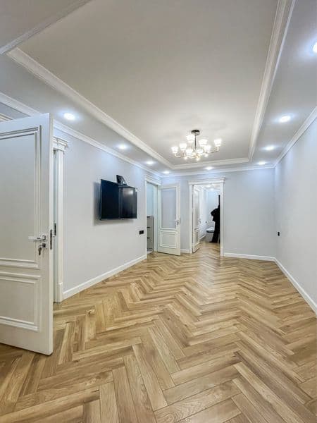 Аренда<br />
2/4/5<br />
Академгородок<br />
Кирпичный дом<b — фото 2