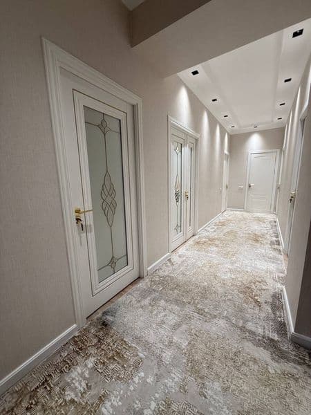 Сдается новая квартира 4/2/9 на ул Махтумкули, ЖК Роял резид