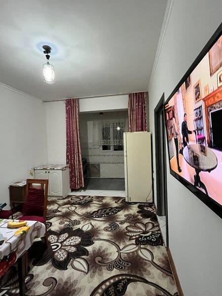 3 ta Qiz kerak <br />
manzil feruza eko bozor yonida <br />
