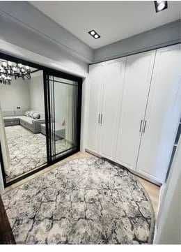 Сдаётся шикарная 2х комнатная квартира на 3 этаже ШИКАРНЫЙ Е — фото 3