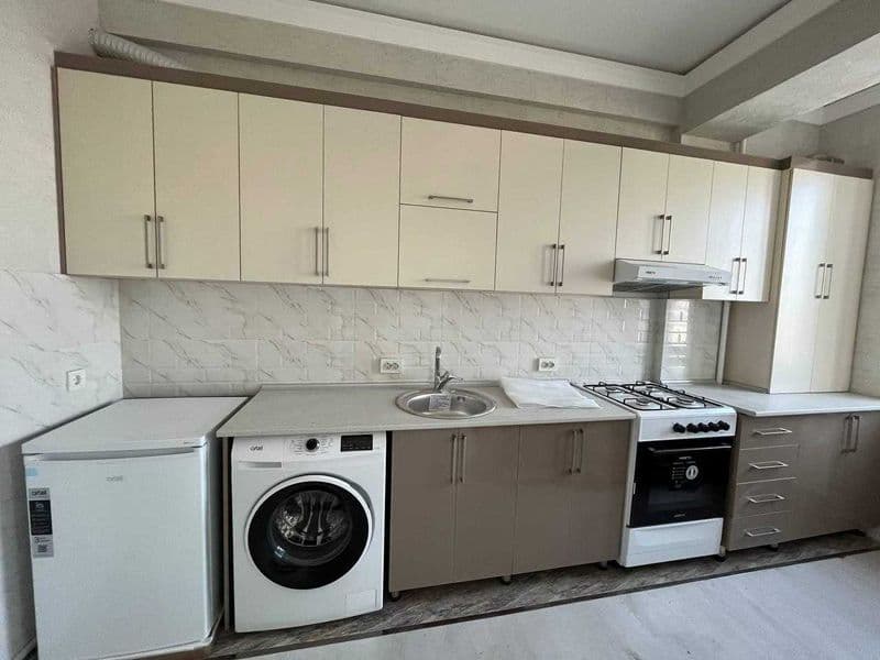 Миробод тумани Қўйлиқ-2 массивида жойлашган ўзимнинг 1 хонал