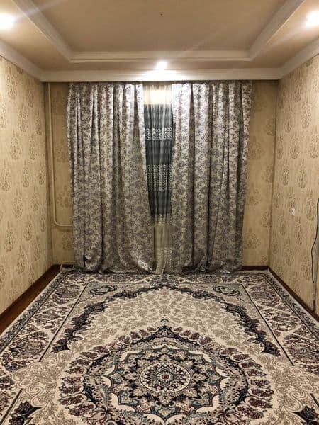 Район - Алмазарский<br />
Ориентир - Жомий<br />
Комнат - 2<