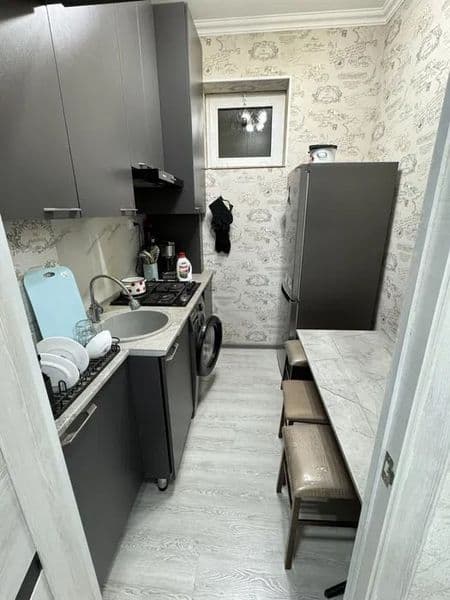 Сдаётся шикарная 1-комнатная квартира в Новостройка<br />
<b — фото 5