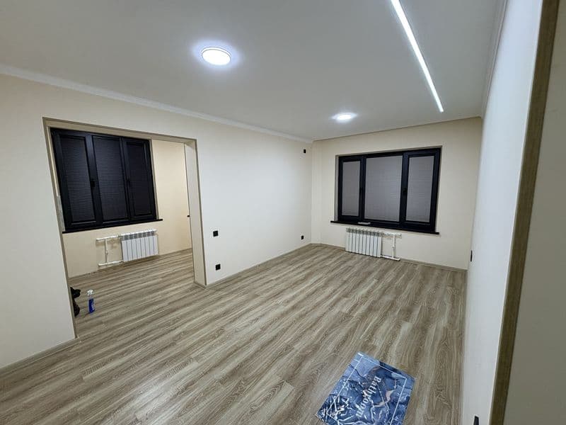 Shayxontohur tumani Gulobod mavzeda joylashgan yon atrofda (