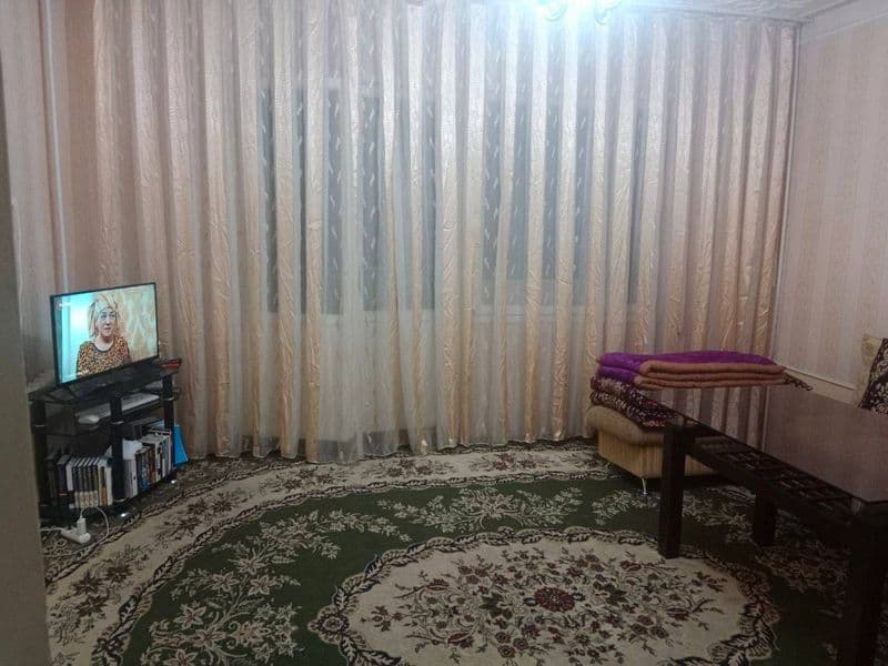 Ganga Gafur Gulom metro oldida bollarga kv bor hamma sharoit