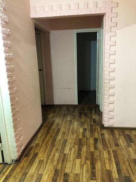 Расположено середине массива    2-этаж   балкон 2х6  пустая  — фото 2