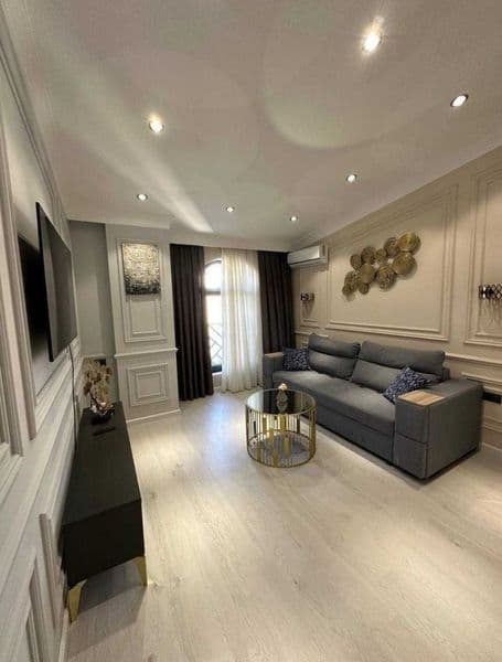 2-8-8 на центре города сдается на Аренду квартира.<br />
Ор-