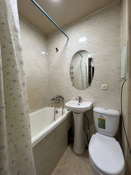 Сдаётся уютная чистая квартира с отличным ремонтом ,мебелью, — фото 4