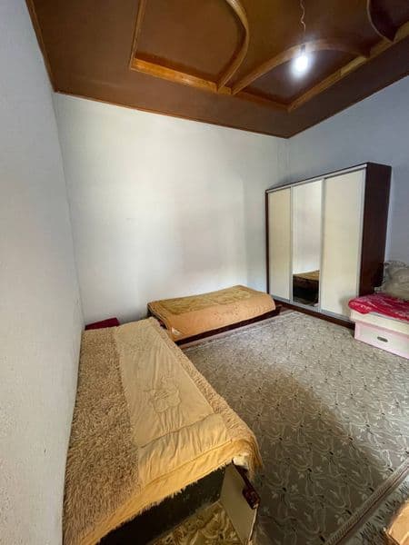 Аренда студент кизлага берилади <br />
Адрес:Баратхужа махал