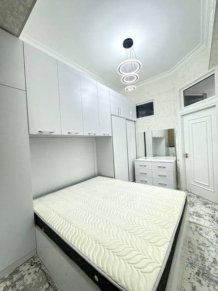 Yakkasaroy ahota rustamveli kochasida joylashgan 9 etajkali 