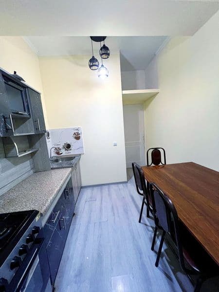 Сдаётся светлая 2-комнатная квартира рядом с метро Бодомзор. — фото 2