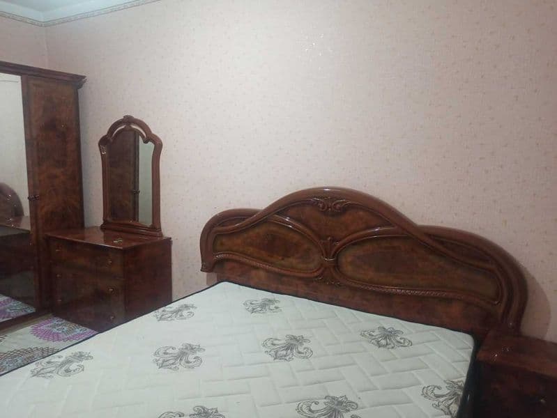 Сдам СВОЮ однокомнатную квартиру 1/2/5 после капитального ре