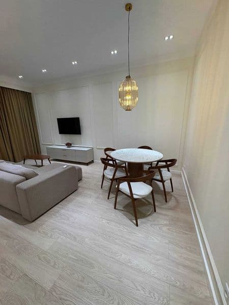 Район: Мирабадский<br />
Ориентир: Мирабад авенью<br />
<br 