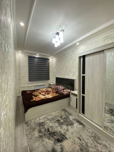 Район: Яшнабод<br />
Количество комнат:2<br />
Этаж:3<br />
