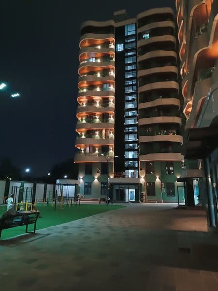 Сдается квартира с мебелью и бытовой техникой все новый