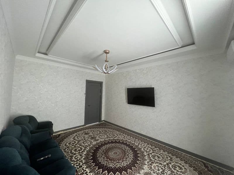 Сдается двух комнатных квартира(4этаж) новостройка,Ц1 -мебел