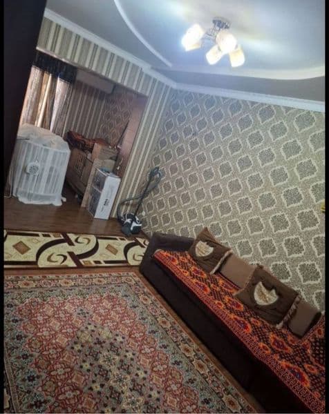 Максим горький<br />
2/8/9<br />
80 м2<br />
500$ договорная