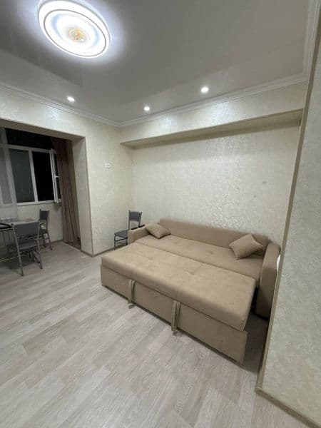 Сдам в аренду 1 комн квартиру с ремонтом, студия, 1 этаж из 