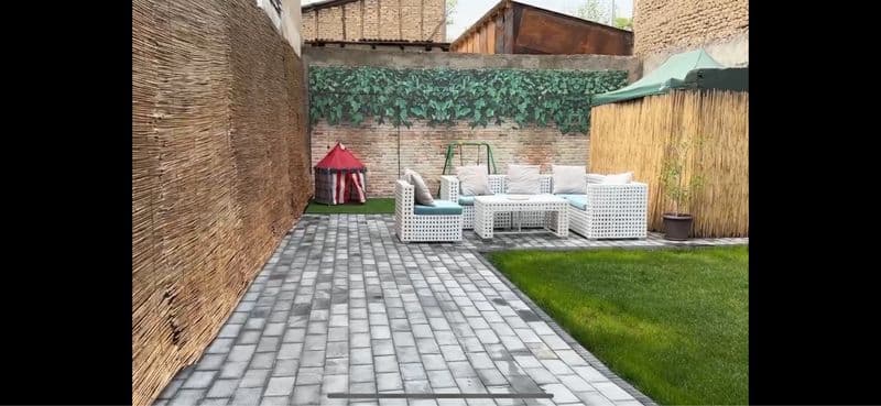 Мирабадский район <br />
Саракулька <br />
Количество комнат