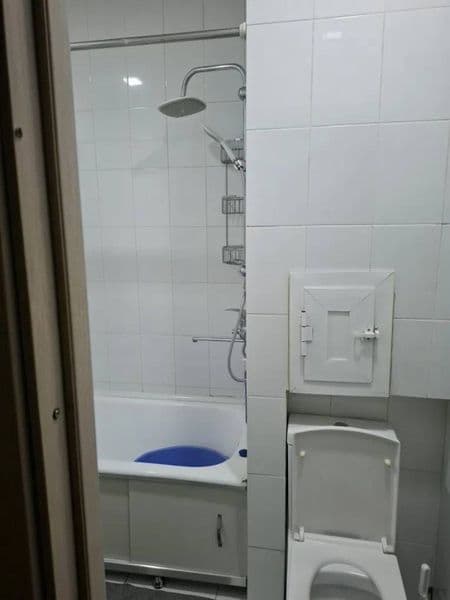 Квартира чистая с мебелью с техникой сдаётся порядочным людя — фото 4