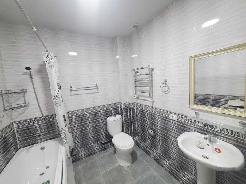 Yakkasaroy tumanida, Oybek metrosi yonida 2 xonali shinam va — фото 4