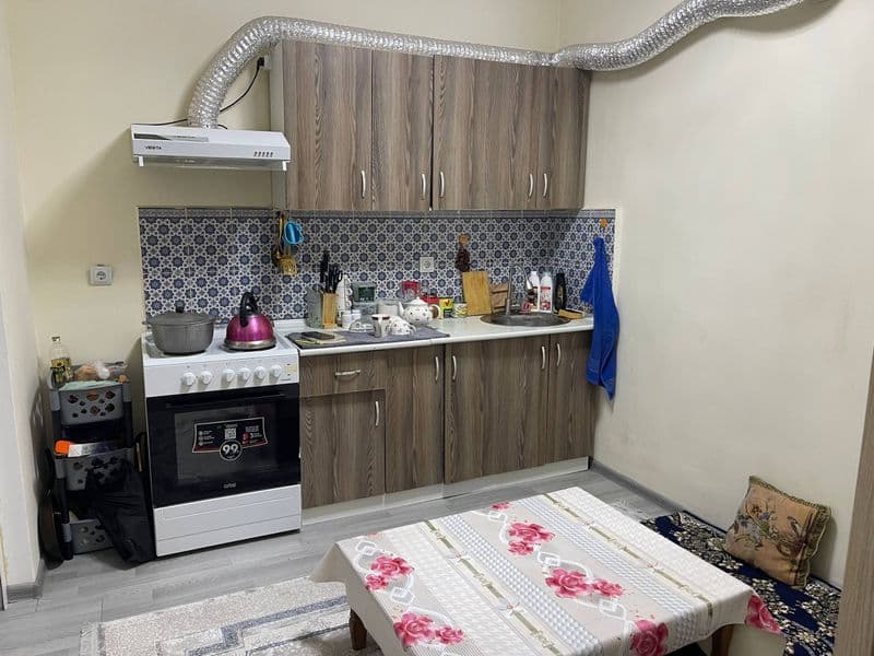 Мирзо Улугбек, метро Максим Горький рядом.<br />
До метро бл — фото 3