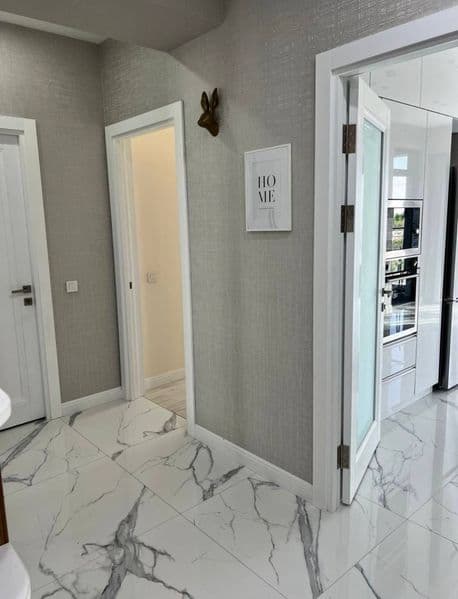 Площадь — 75 м²<br />
6 этаж, балкон с видом на городскую ул — фото 5