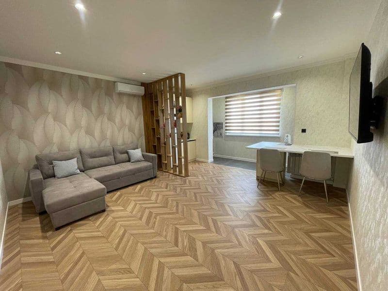 СРОЧНО СДАЁТСЯ <br />
<br />
Район: Мирзо Улугбекский<br />
 — фото 2