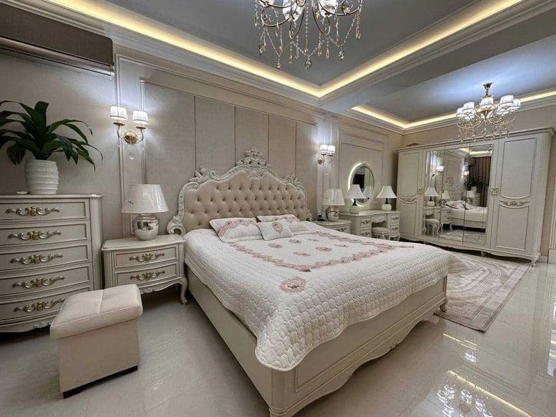 Мирзо-Улугбекский район<br />
ЖК «Oq Saroy»<br />
Этаж : 3<b